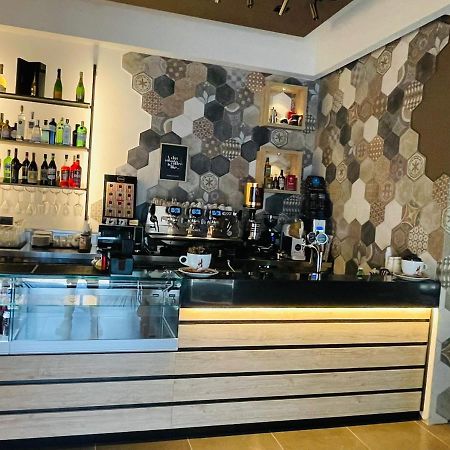Villa Nancy Rooms Cimitile-Nola Екстериор снимка