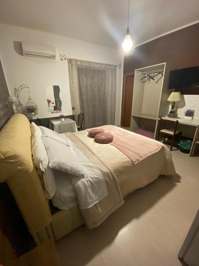 Villa Nancy Rooms Cimitile-Nola Екстериор снимка
