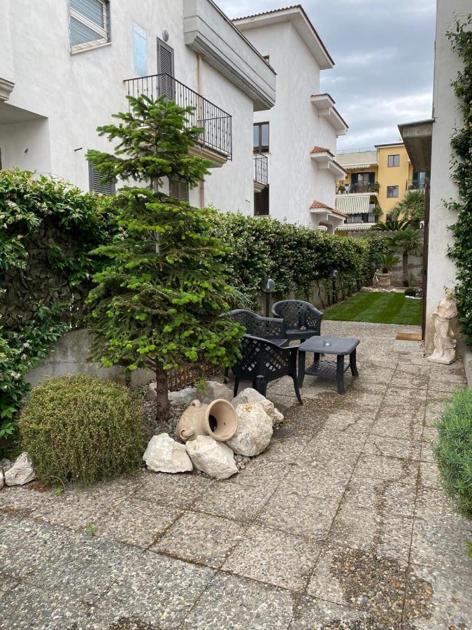 Villa Nancy Rooms Cimitile-Nola Екстериор снимка